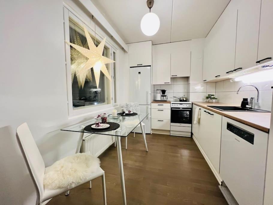 Spacious City Center Apt - Sauna - Self Check In Rovaniemi Exterior photo